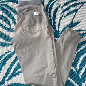 Levi signature jeggings